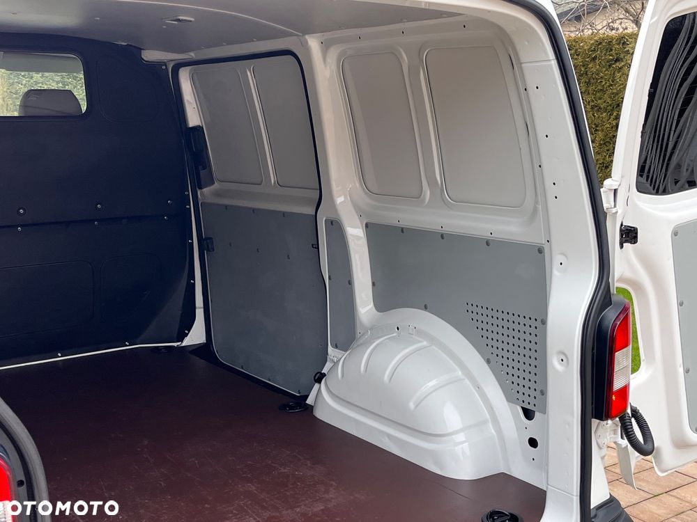 Volkswagen Transporter T6 - 18