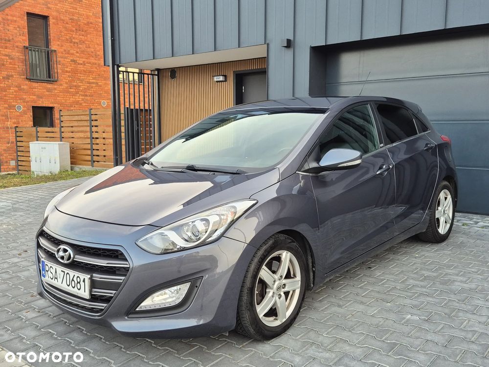 Hyundai i30 1.6 GDI Premium - 27