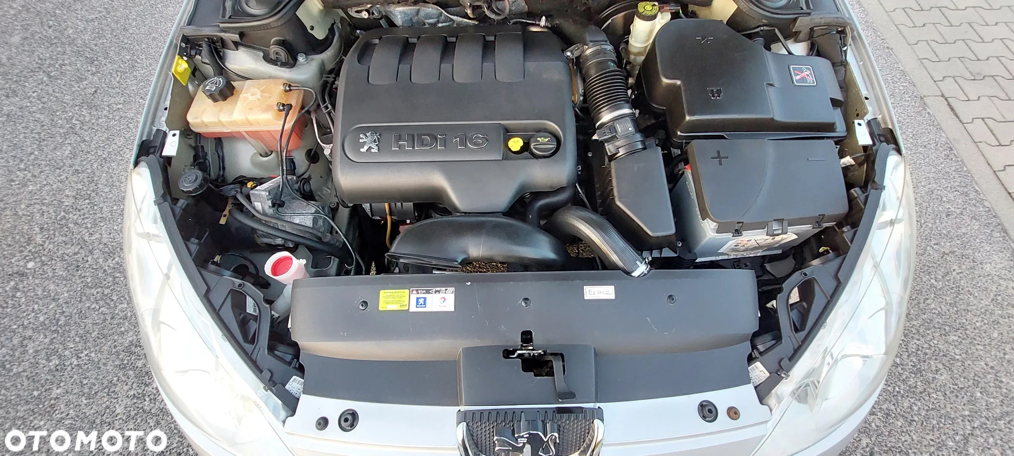 Peugeot 407 SW HDi 135 Platinum - 29