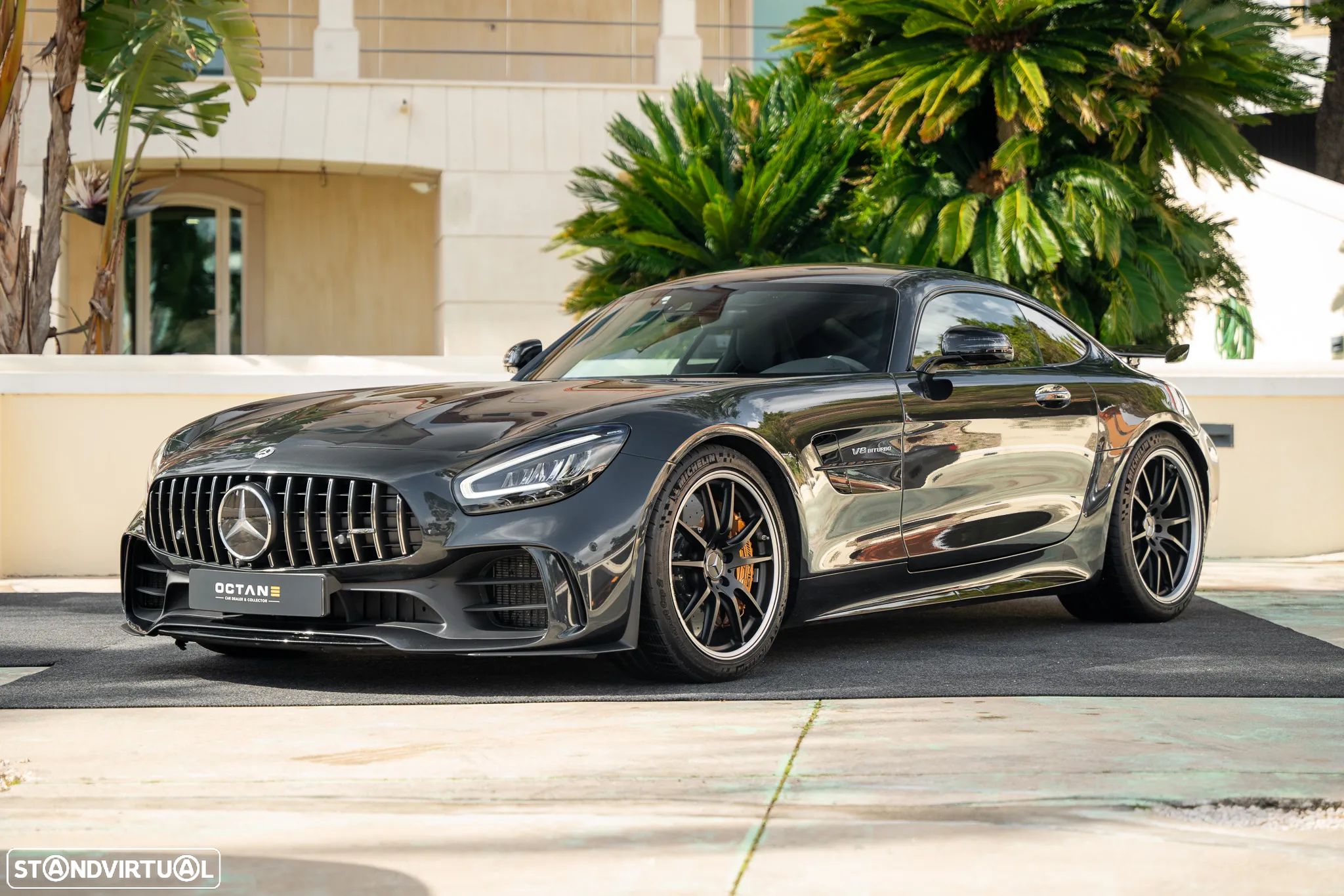 Mercedes-Benz AMG GT R - 1