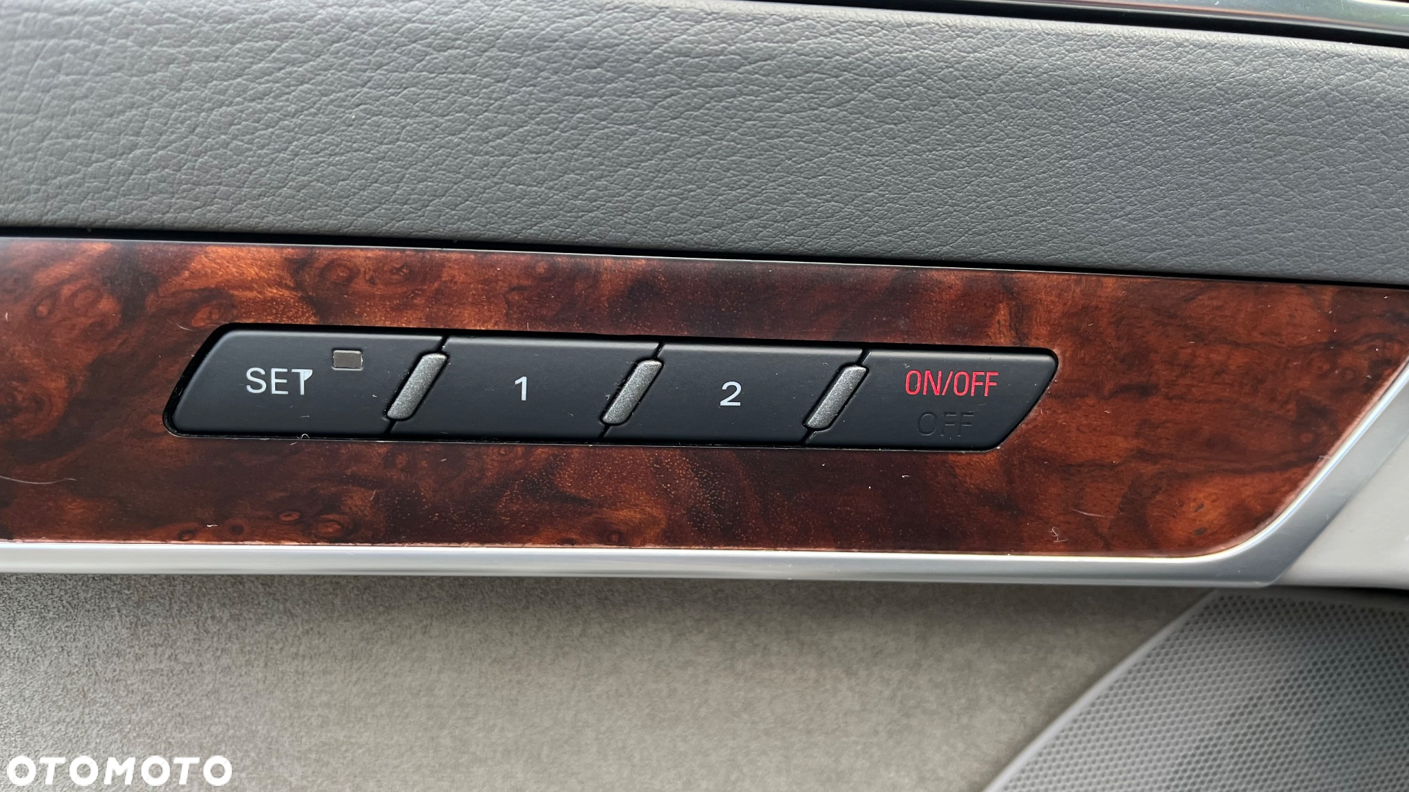 Audi A6 2.0T FSI - 19