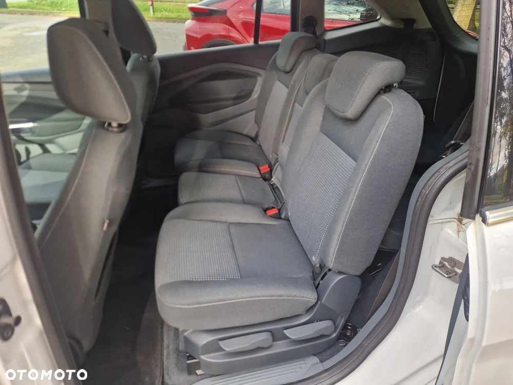 Ford Grand C-MAX 2.0 TDCi Champions Edition - 16