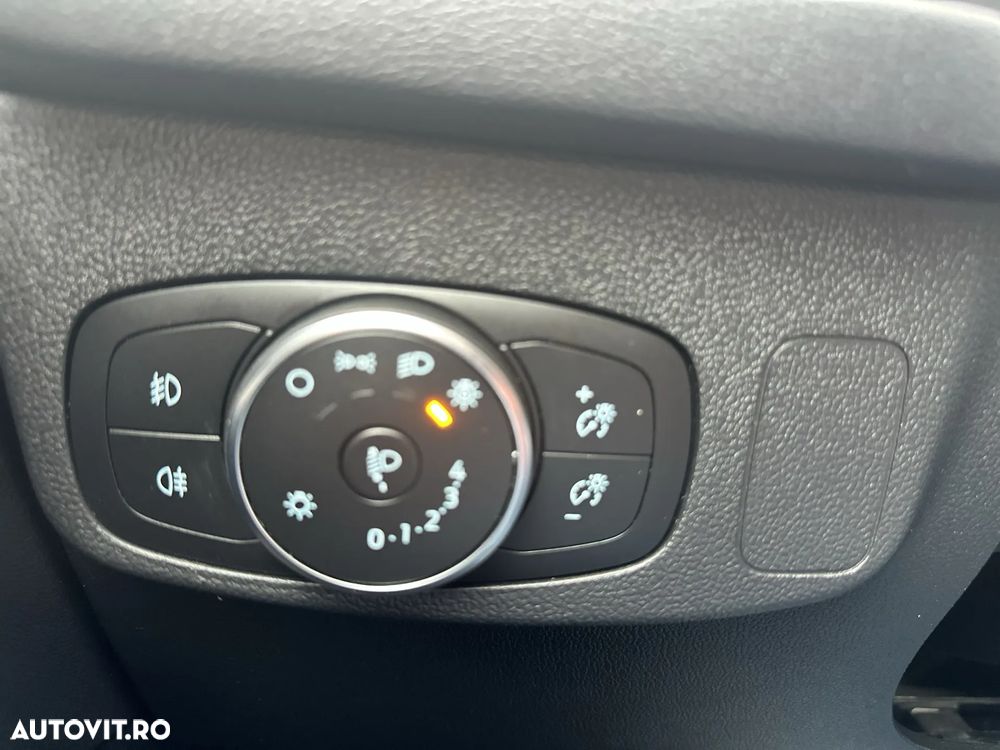Ford Focus 1.5 EcoBlue Trend - 16