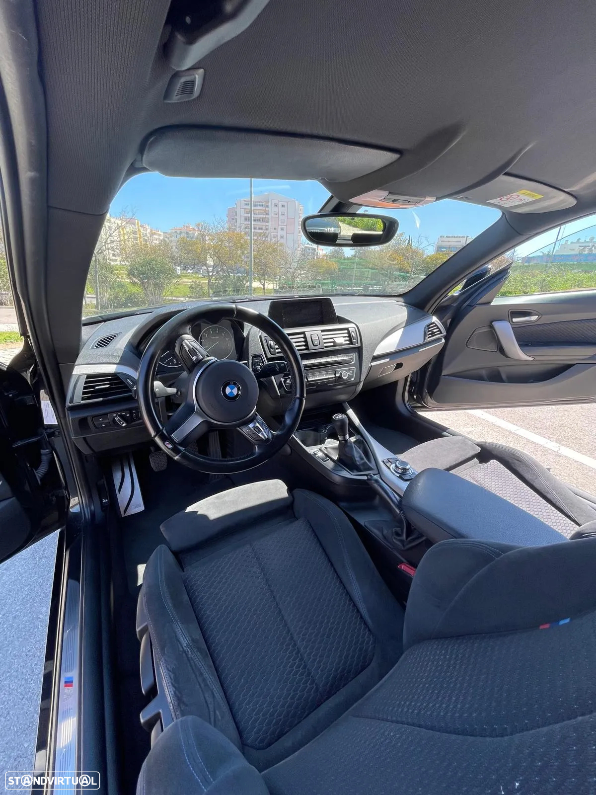 BMW 116 i Pack M - 8