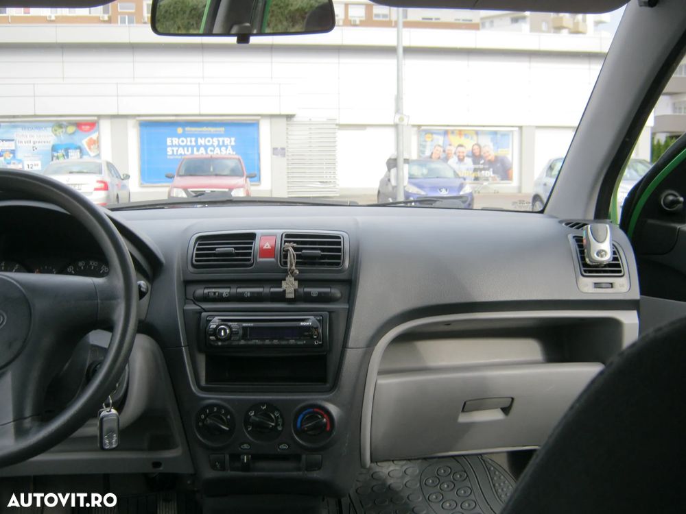 Kia Picanto 1.1 LX - 8