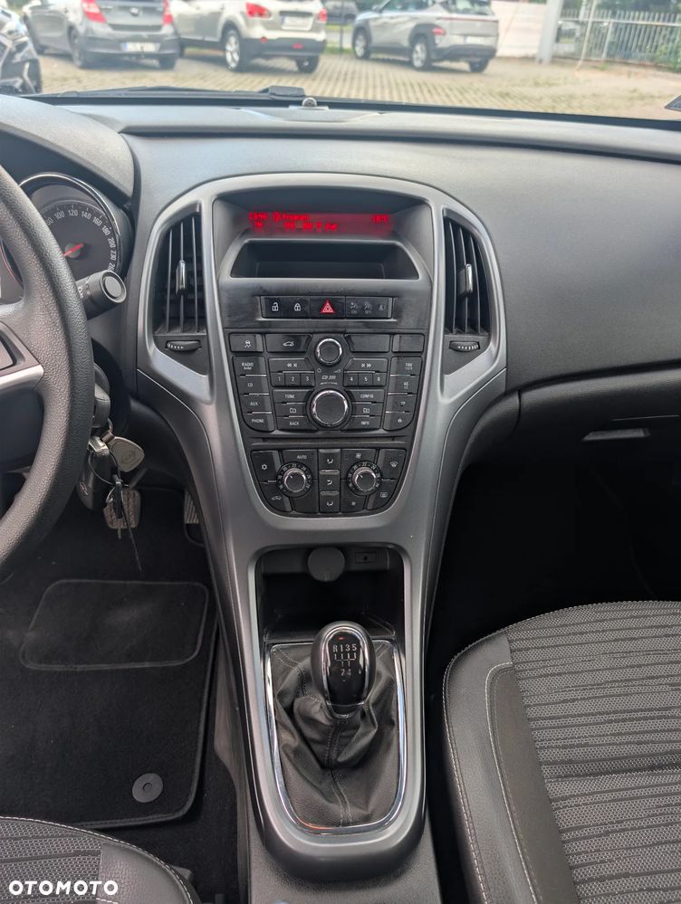 Opel Astra 1.6 Active EU6 - 17
