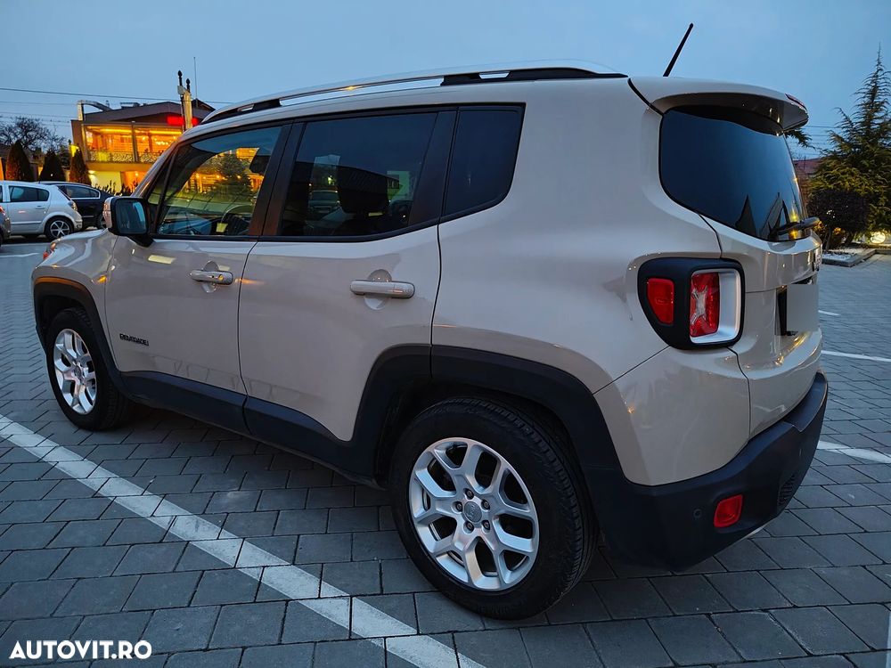 Jeep Renegade - 23