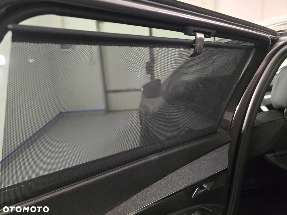 Peugeot 5008 BlueHDi 130 EAT8 Allure - 37