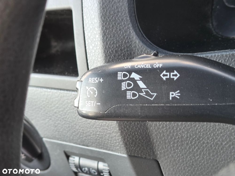 Volkswagen Transporter - 18