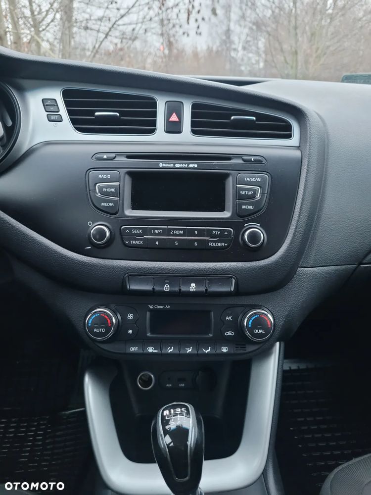 Kia Ceed 1.6 GDI L - 13