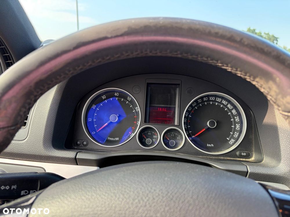 Volkswagen Golf 2.0 GTI - 7