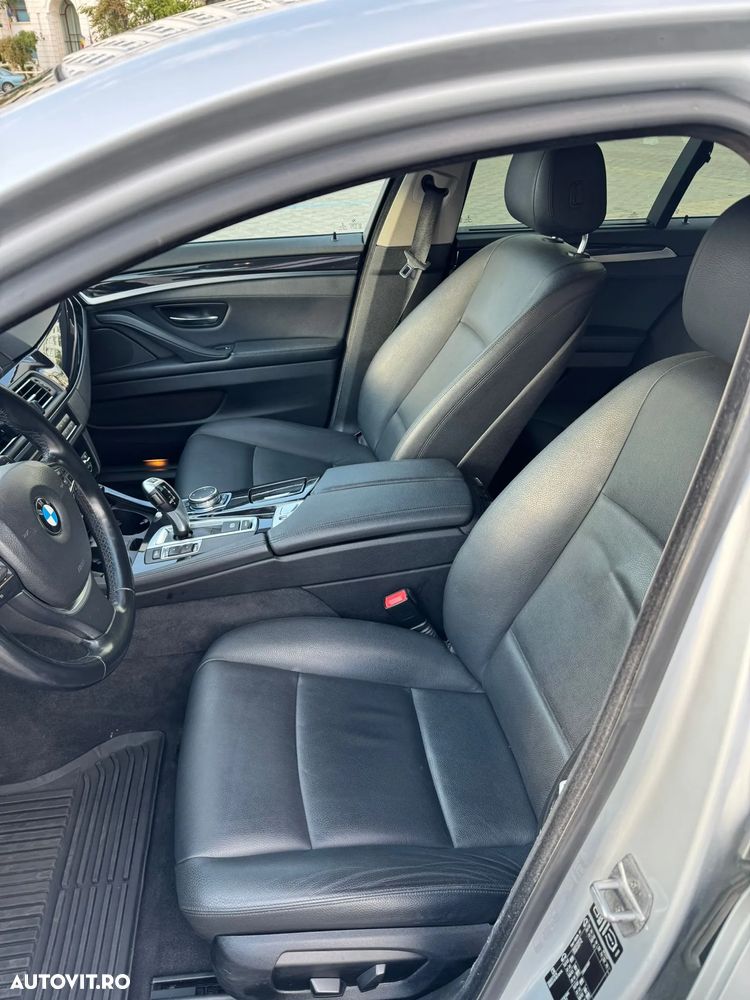 BMW Seria 5 530d AT - 7