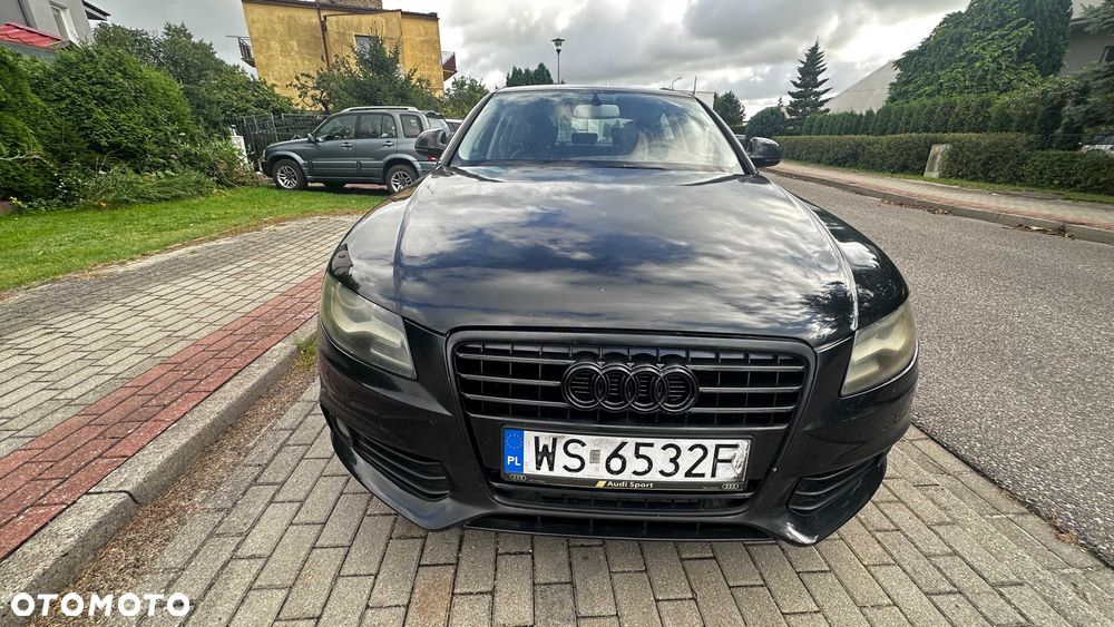 Audi A4 Limousine - 3