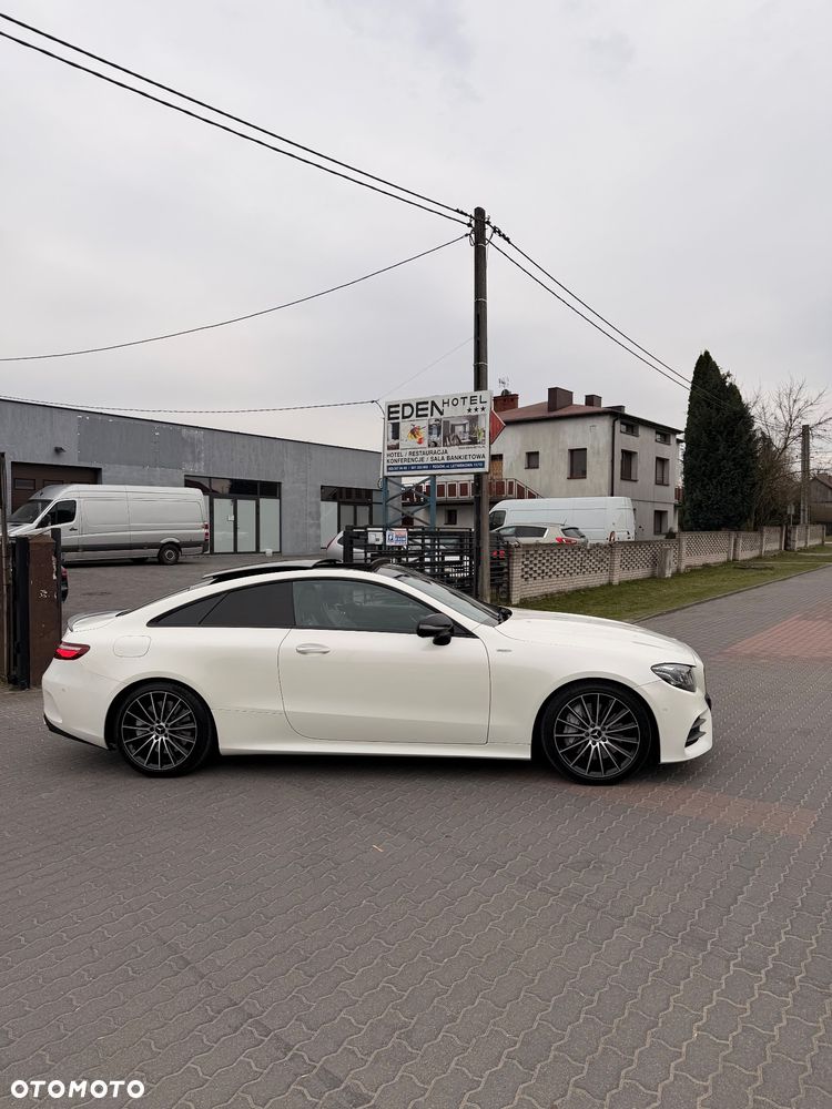 Mercedes-Benz Klasa E 400 4-Matic 9G-TRONIC - 10