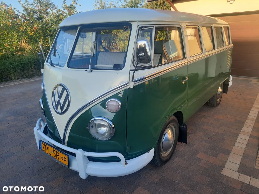 Volkswagen Transporter - 2
