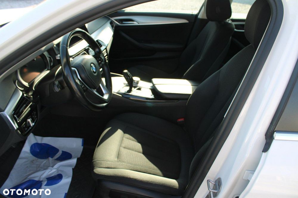 BMW Seria 5 - 11