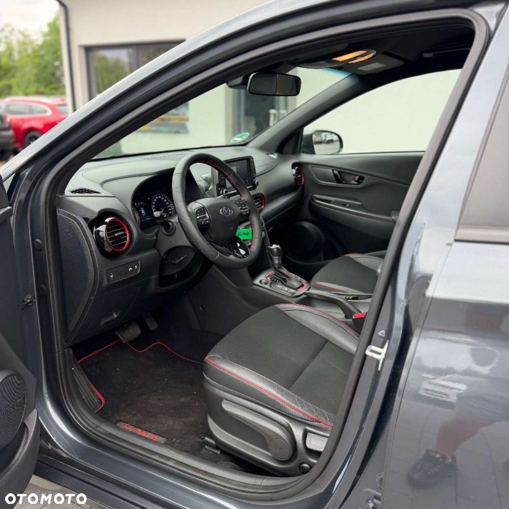 Hyundai Kona - 16