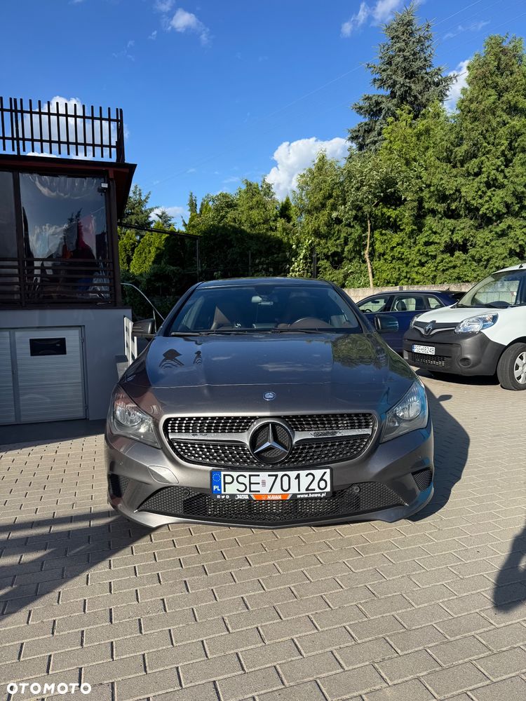 Mercedes-Benz CLA 220 CDI - 2