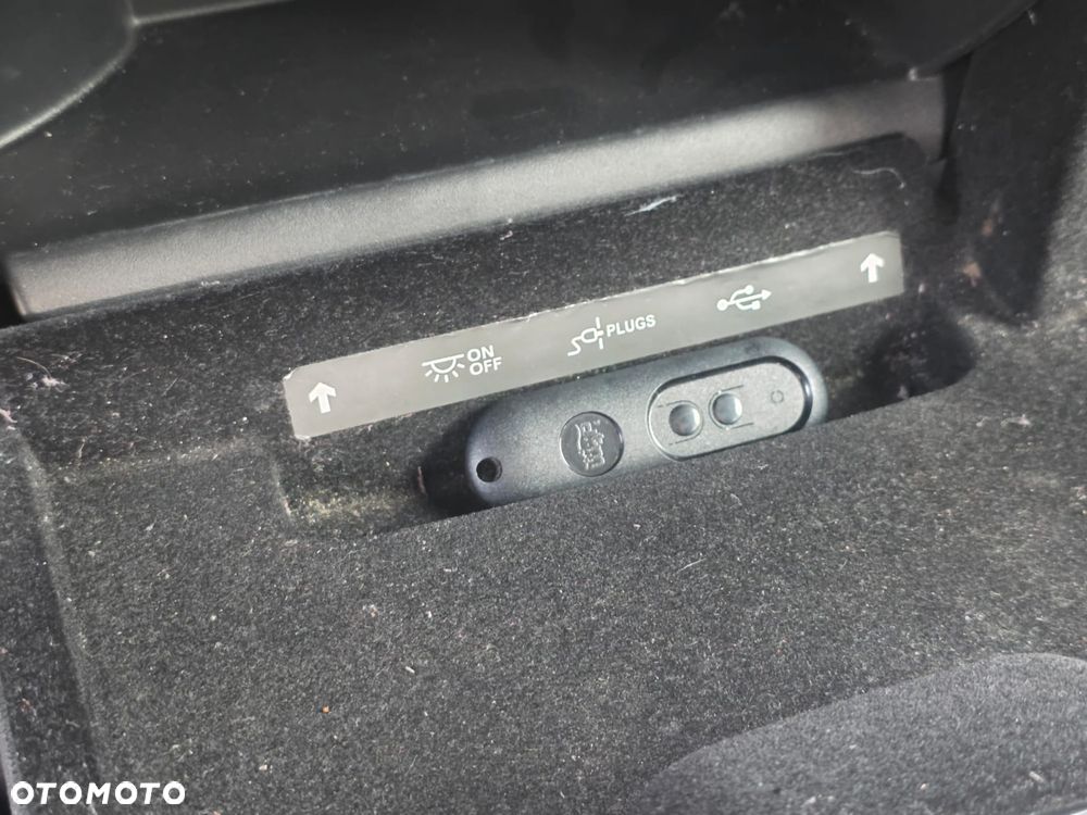 Citroën C4 SpaceTourer 1.2 PureTech Feel S&S - 34