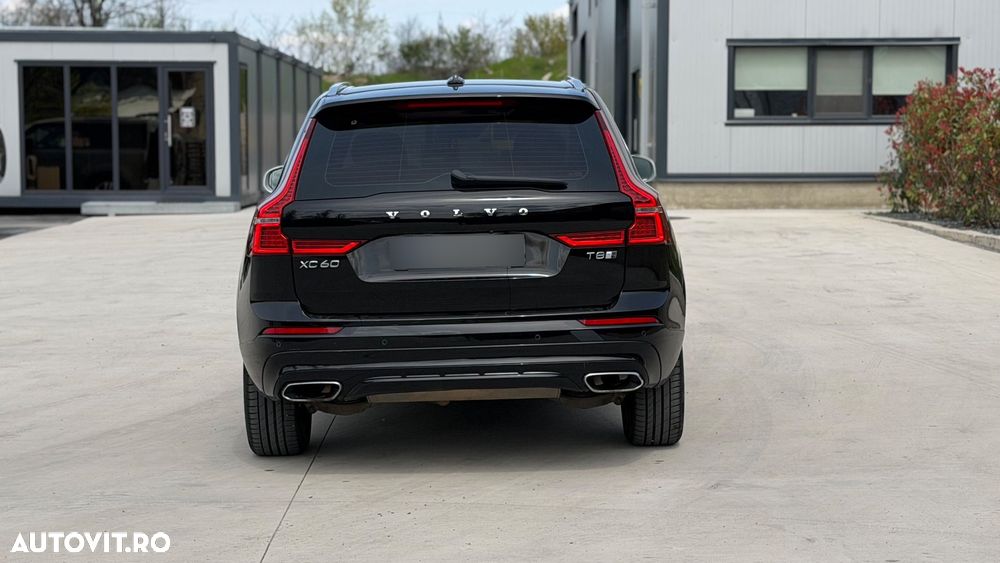 Volvo XC 60 T8 Twin Engine AWD Inscription - 11