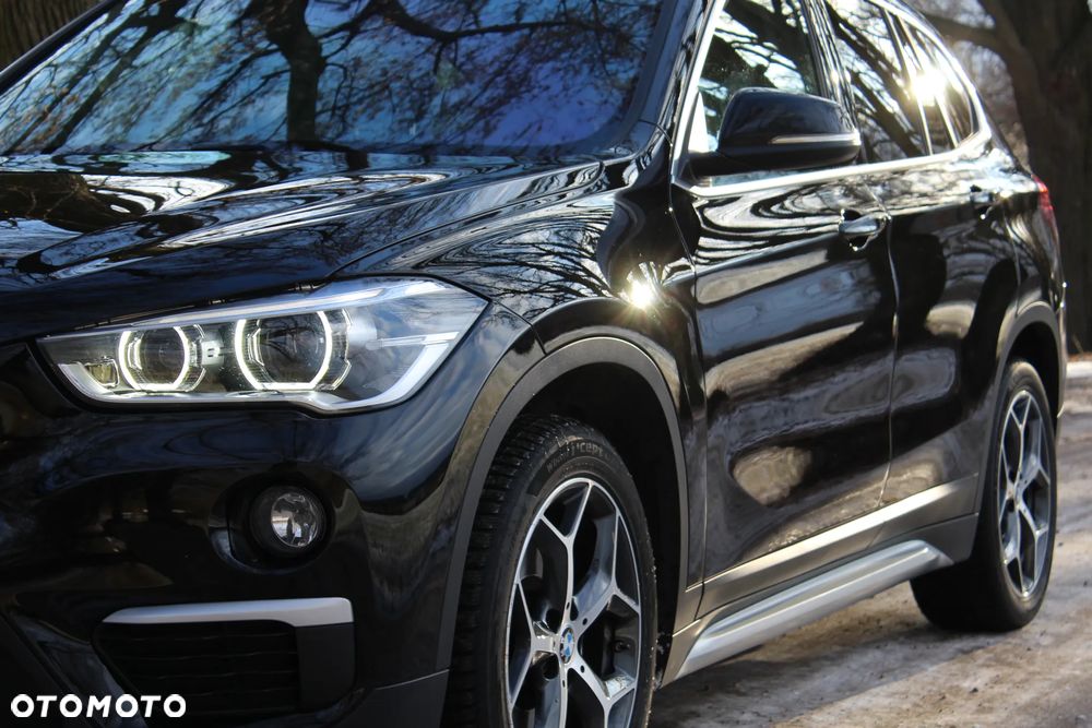 BMW X1 xDrive20d xLine sport - 13