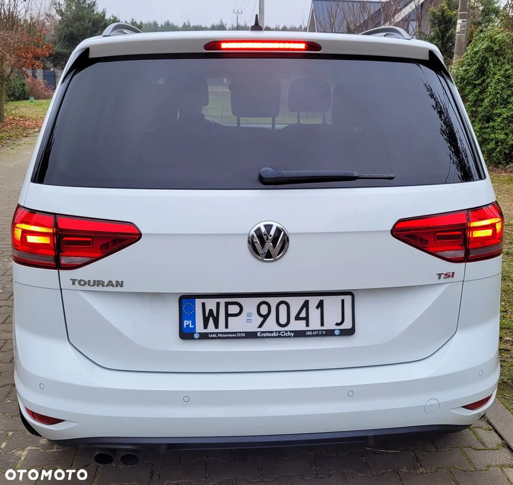 Volkswagen Touran 1.4 TSI BMT Comfortline - 19