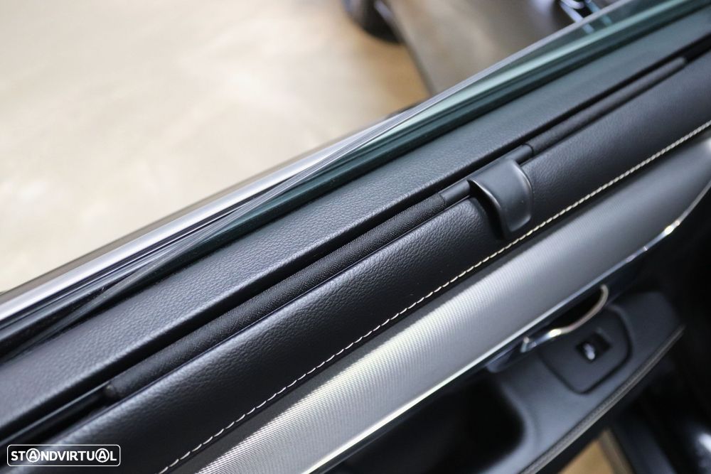 Volvo S90 2.0 T8 R-Design AWD Geartronic - 35