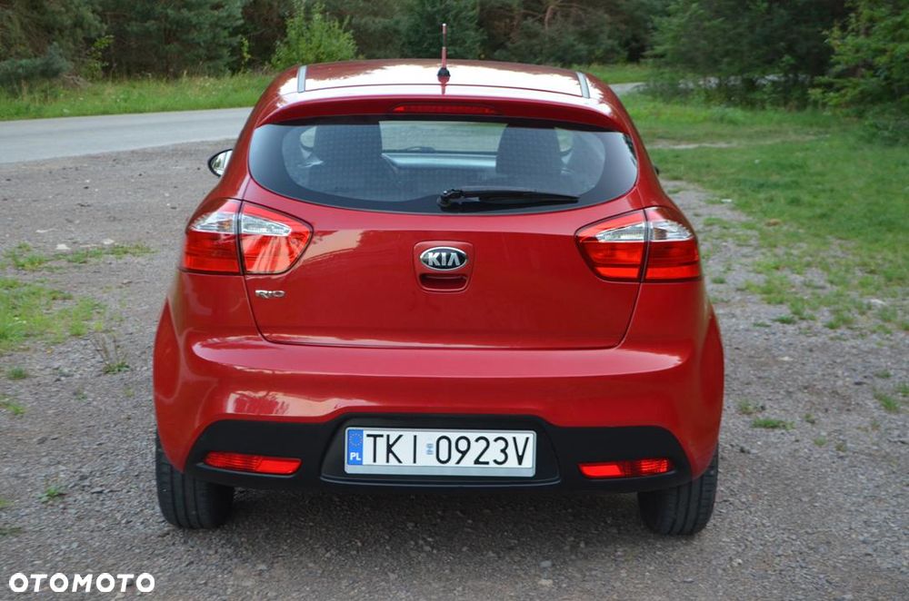 Kia Rio 1.2 Attract - 10