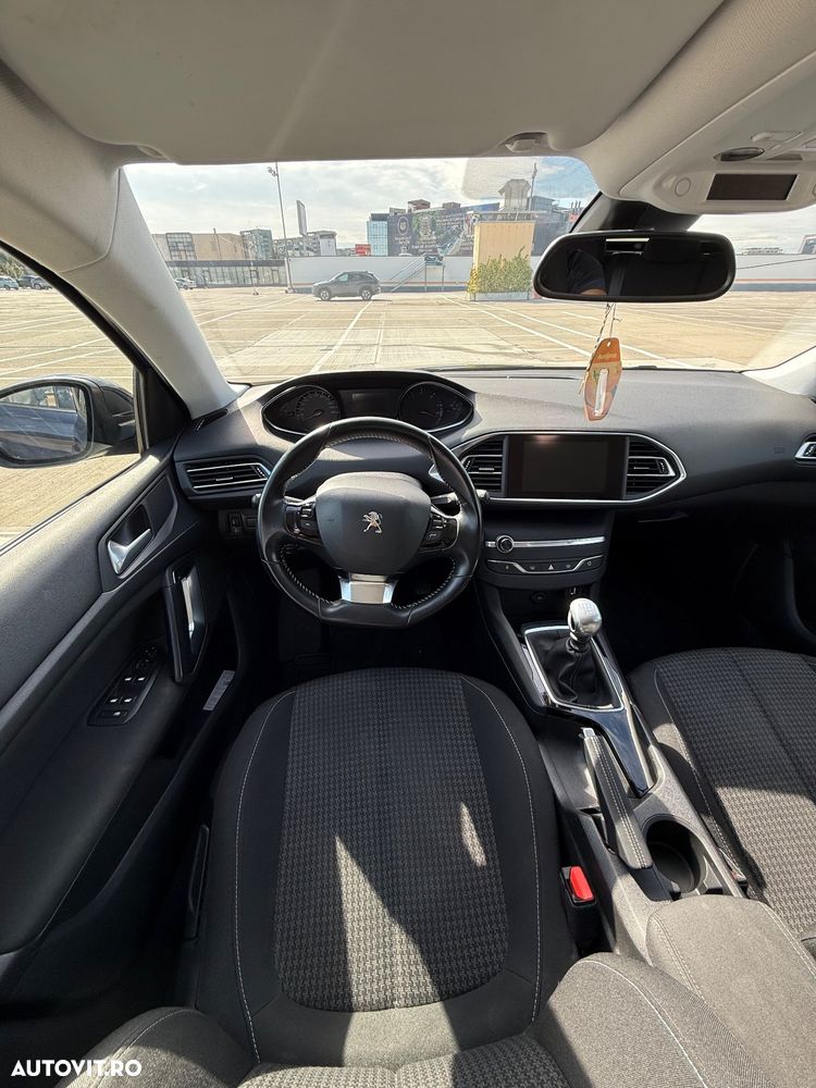Peugeot 308 SW BlueHDi 100 Stop & Start Active - 8
