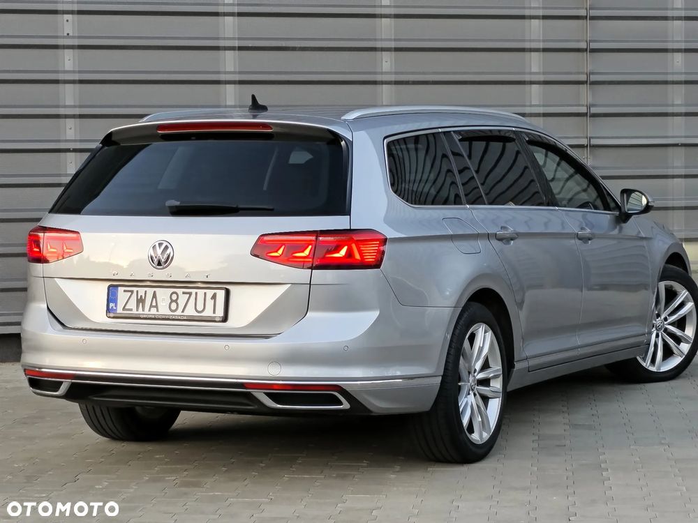 Volkswagen Passat 2.0 TDI Elegance DSG - 26