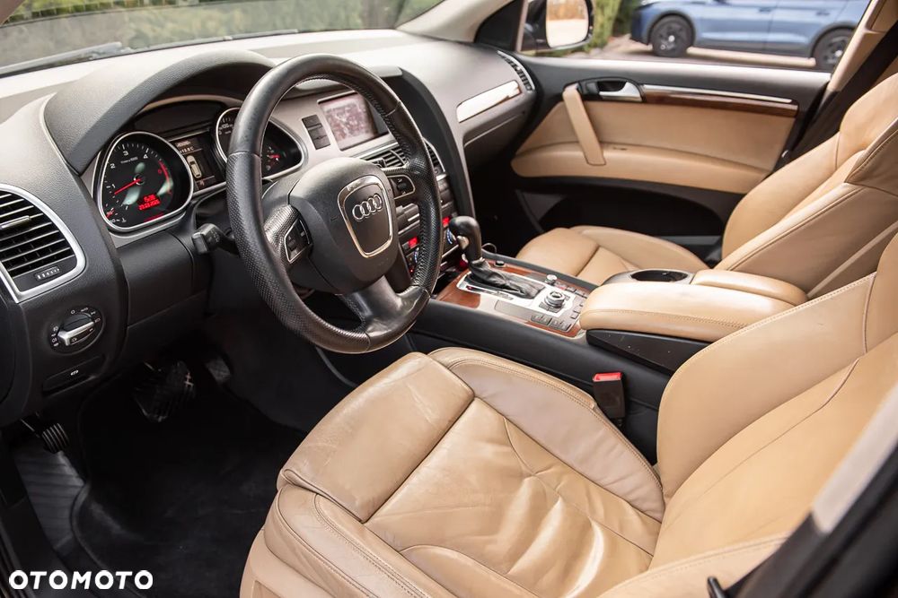 Audi Q7 3.0 TDI Quattro Tiptronic - 5