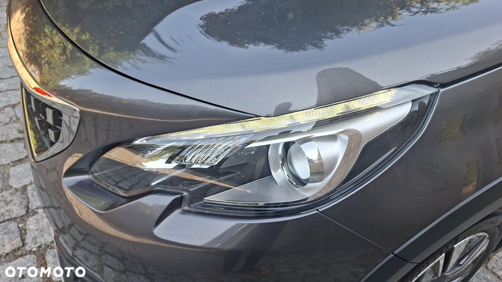 Peugeot 2008 PureTech 130 GPF Stop&Start Allure - 21