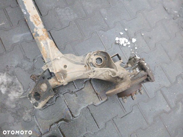 BELKA TYŁ TYLNA VOLKSWAGEN GOLF IV AUDI A3 LEON I TOLEDO II OCTAVIA I - 4