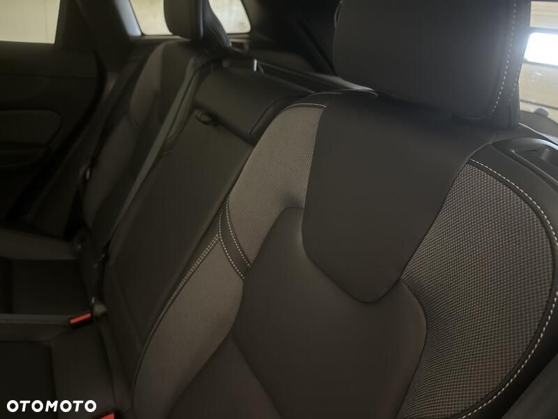 Volvo XC 60 - 19