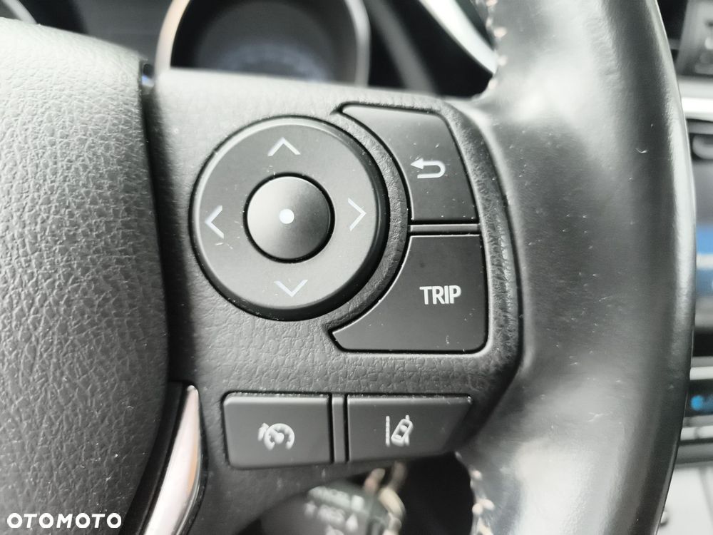 Toyota Auris - 25