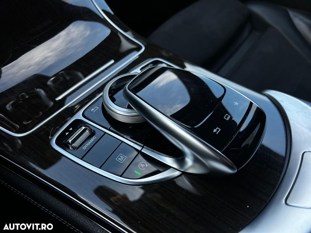 Mercedes-Benz GLC - 14