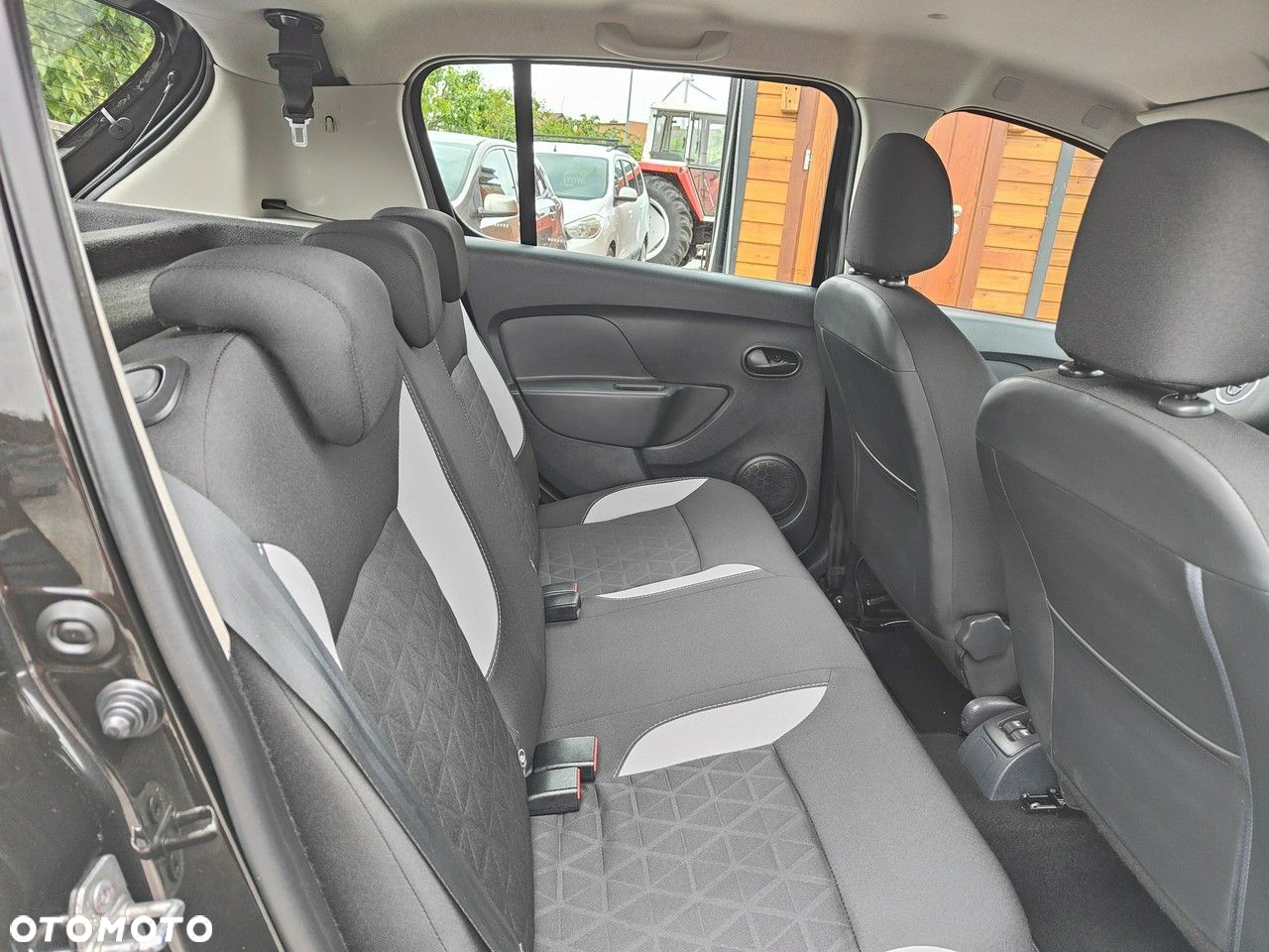 Dacia Sandero Stepway 1.5 dCi Ambiance - 21