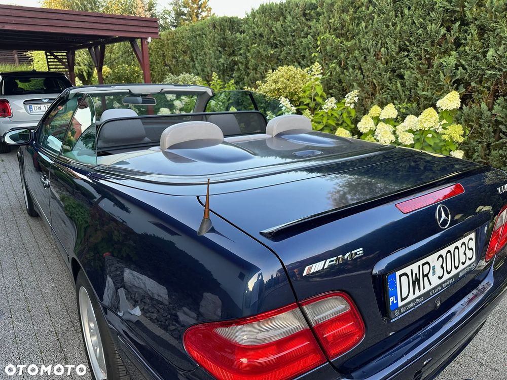 Mercedes-Benz CLK - 28