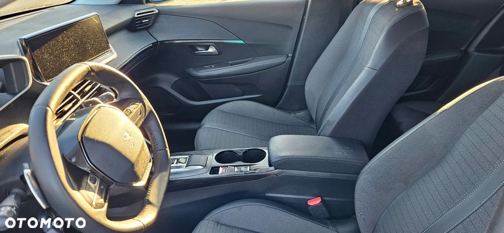 Peugeot 208 PureTech 100 EAT8 Active Pack - 14