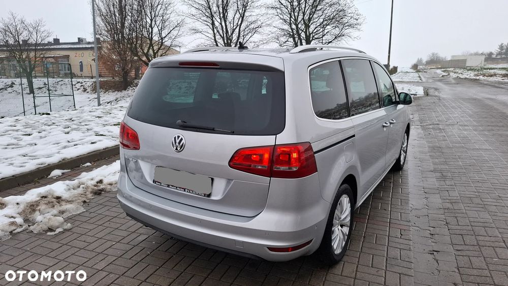 Volkswagen Sharan 2.0 TDI DSG Highline - 3