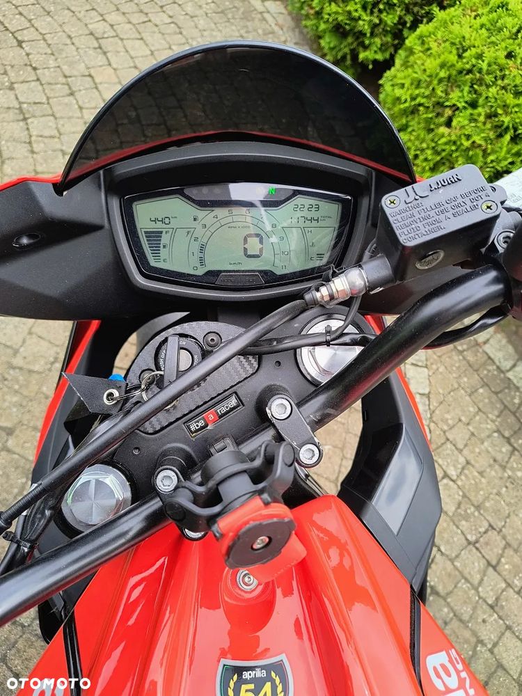 Aprilia Tuono - 5