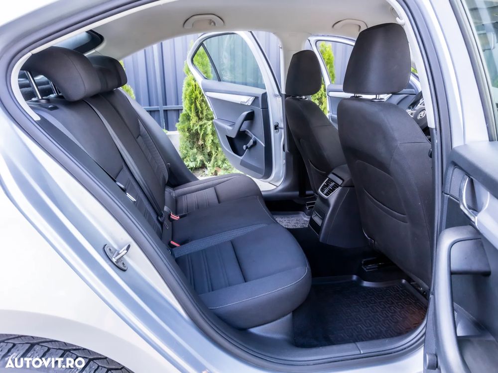 Skoda Octavia 1.6 TDI Ambition - 6