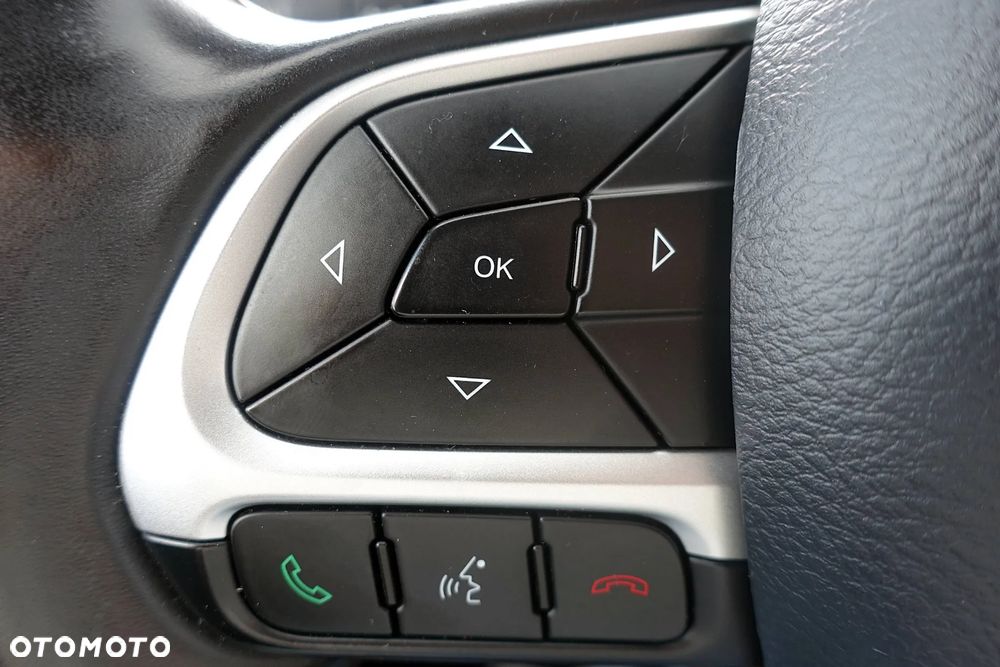 Jeep Compass 2.0 MultiJet Active Drive Limited - 28