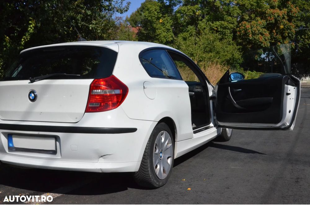 BMW Seria 1 116i - 5