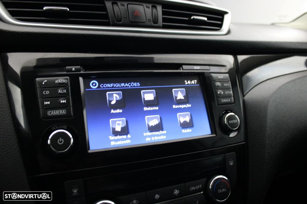 Nissan Qashqai 1.5 dCi N-Connecta Business - 17