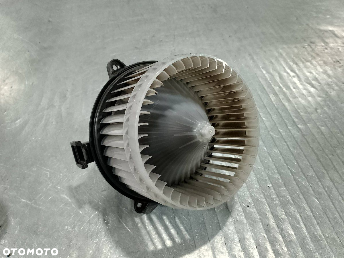 WENTYLATOR NAWIEWU, DMUCHAWA OPEL INSIGNIA 52426734 01 1.6 16V - 2
