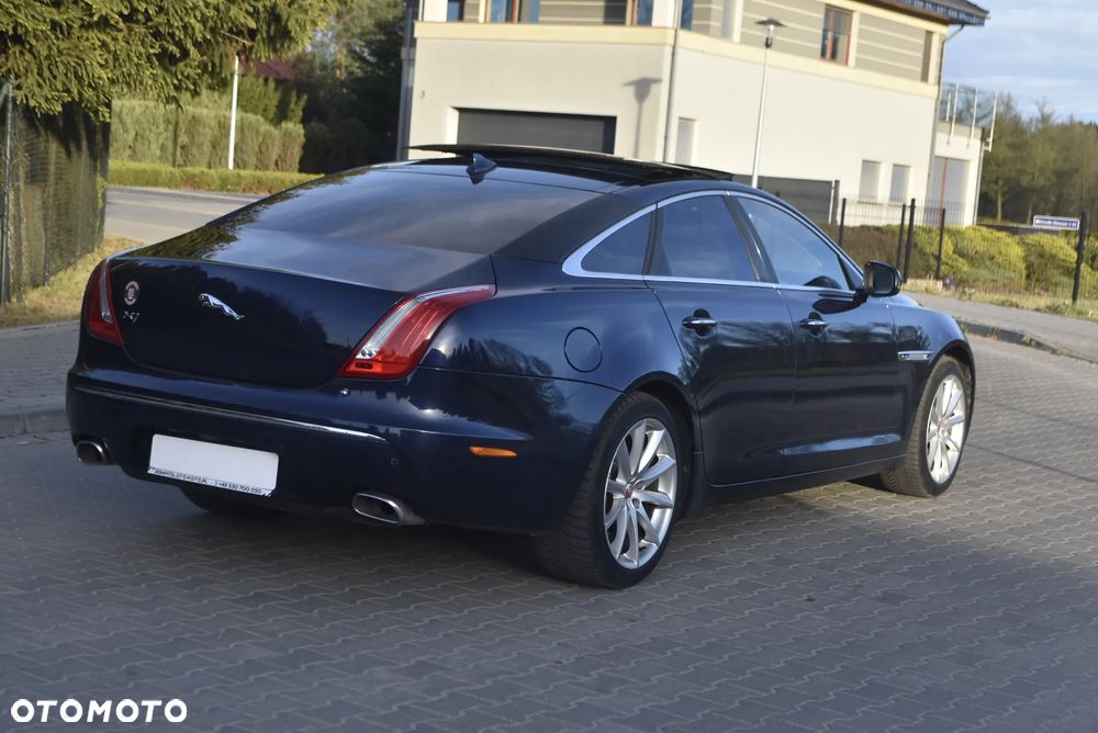 Jaguar XJ 3.0 V6 S Premium Luxury - 4