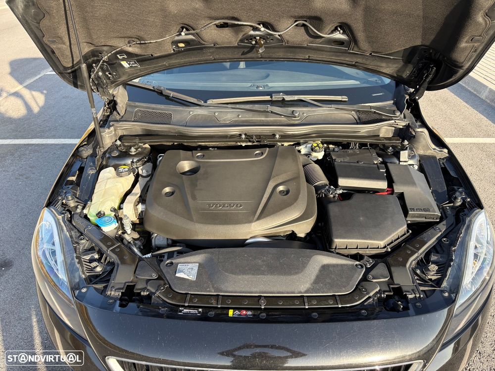 Volvo V40 2.0 D2 Momentum - 47