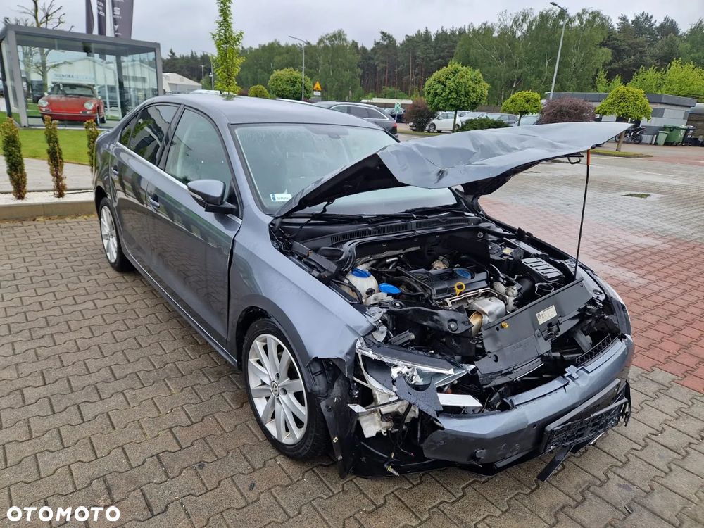 Volkswagen Jetta 1.4 TSI Highline - 10