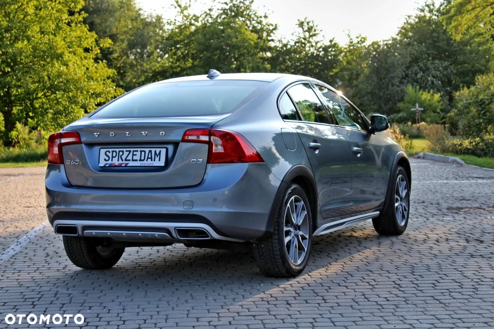 Volvo S60 Cross Country D3 Geartronic Momentum - 14
